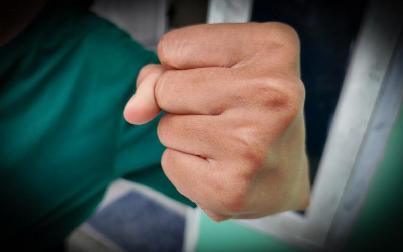 Pemukulan Mertua Istri Pertama terhadap Mertua Istri Kedua di Muna Barat Masuk Tahap Gelar Perkara 1 Dari Sindiran Jadi Pukulan, Kronologi Cekcok Mertua Istri Pertama dan Mertua Istri Kedua Kepala Desa di Muna Barat