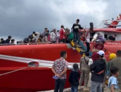 Arus Balik dari Raha Membludak, 5.141 Penumpang Tiba di Pelabuhan Kendari