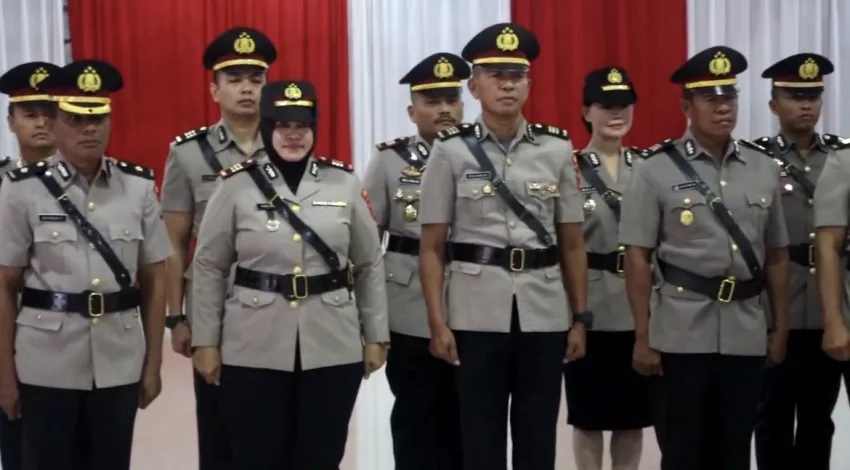 Rotasi Pejabat di Polresta Kendari, 4 Kapolsek Berganti 1 Rotasi Pejabat di Polresta Kendari, 4 Kapolsek Berganti