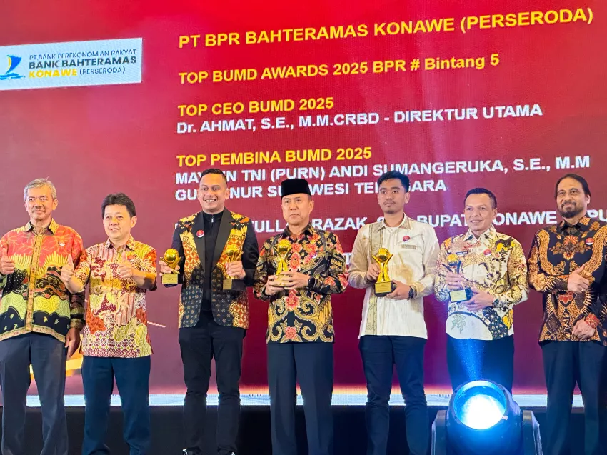 BPR Bahteramas Konawe Pertahankan Gelar Top BUMD Bintang 5, Dua Bupati Apresiasi