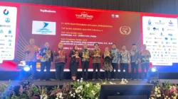 BPR Bahteramas Kolaka Dianugerahi Penghargaan Bintang 4, Dirutnya Diganjar Top CEO 12 BPR Bahteramas Kolaka Dianugerahi Penghargaan Bintang 4, Dirutnya Diganjar Top CEO