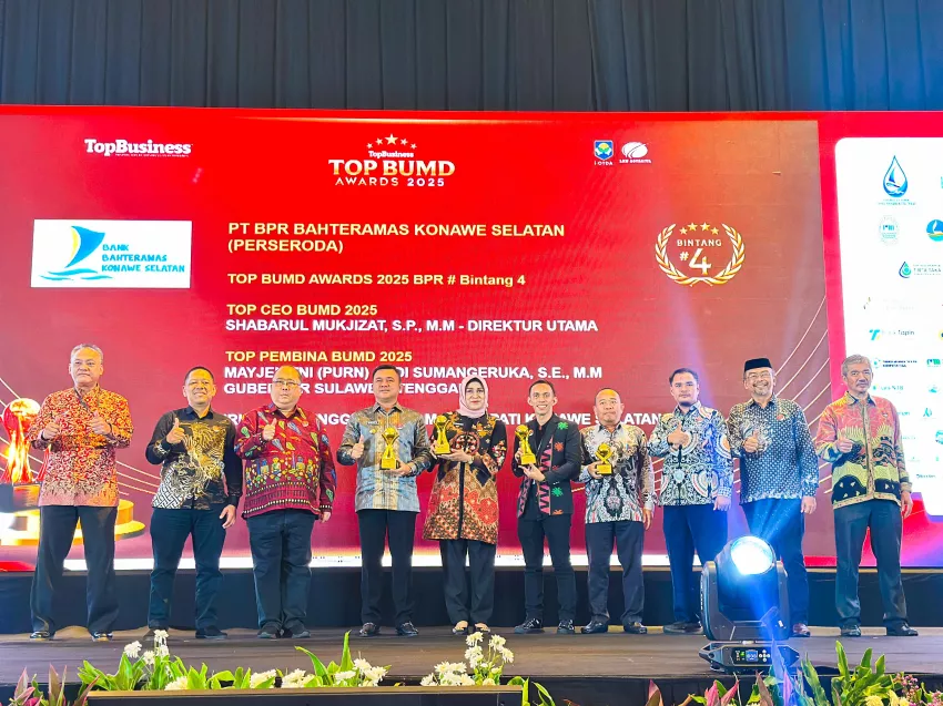 Rekor Baru! BPR Bahteramas Konsel Raih Bintang 4 Top BUMD 2025