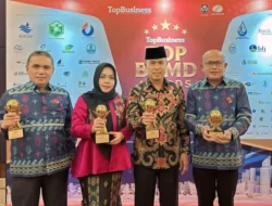 BPR Bahteramas Kendari dan Dirutnya Kembali Diganjar Penghargaan TOP BUMD Award 2025