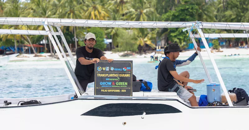 Jaga Ekosistem Laut Tetap Lestari, Ini Aksi Nyata BRI Menanam–Grow and Green di Pulau Kapoposang 1 Jaga Ekosistem Laut Tetap Lestari, Ini Aksi Nyata BRI Menanam–Grow and Green di Pulau Kapoposang