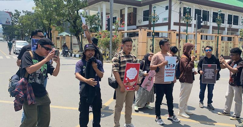 Seruan AJI Kendari dan IJTI Sultra di Hari Buruh 2025: May Day Bukan Hanya Milik Buruh Pabrik, Jurnalis Juga Tertindas