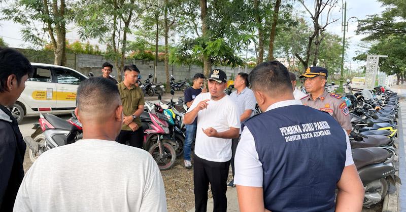 Pemkot Kendari Bangun Dialog dengan UMKM dan Juru Parkir di Kadia Terkait Penataan Kota
