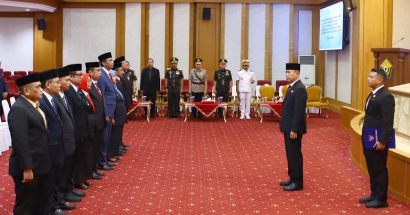 Daftar Kepala OPD yang Dirombak Gubernur ASR, Satu Dinonjob dan Satu Mengundurkan Diri 1 Daftar Kepala OPD yang Dirombak Gubernur ASR, Satu Dinonjob dan Satu Mengundurkan Diri