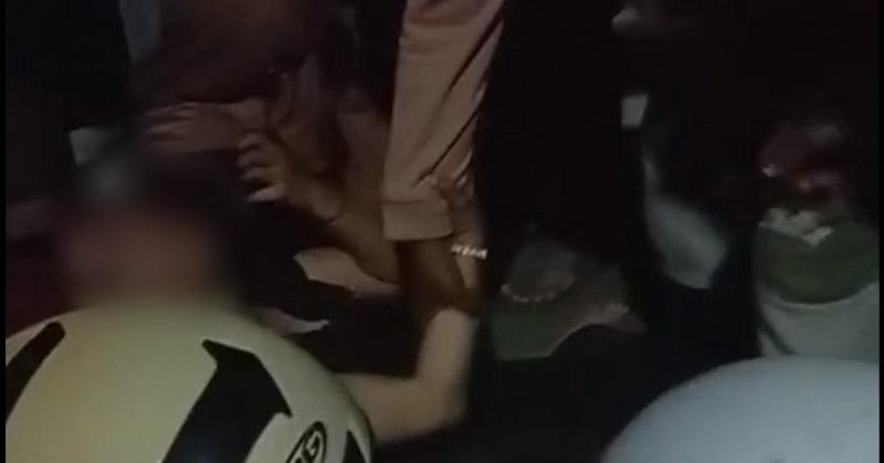 Frustrasi Kekasih Dijodohkan, Pemuda Ini Lompat dari Jembatan Teluk Kendari, Kekasih Menangis Histeris