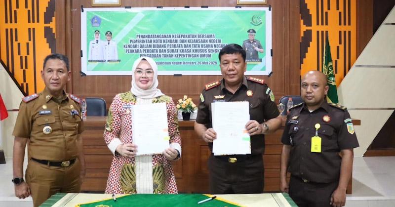 Pemkot Kendari dan Kejari Jalin Kerja Sama Cegah Sengketa Hukum 3 Pemkot Kendari dan Kejari Jalin Kerja Sama Cegah Sengketa Hukum