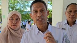 Plt Kadis Dikbud Sultra Wajibkan ASN Nyanyikan Himne Guru di Apel Pagi 4 Plt Kadis Dikbud Sultra Wajibkan ASN Nyanyikan Himne Guru di Apel Pagi