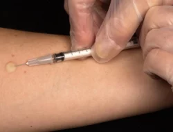 Cek Fakta: Bansos Dihentikan Jika Tolak Uji Coba Vaksin TBC Bill Gates [SALAH]