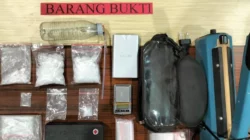 Polres Kolaka Ungkap Peredaran Sabu Lintas Provinsi, Dua Tersangka Ditangkap 14 Polres Kolaka Ungkap Peredaran Sabu Lintas Provinsi, Dua Tersangka Ditangkap