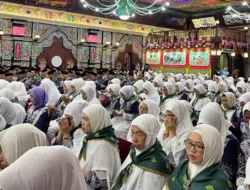 Pemkot Kendari Resmi Lepas 560 Jemaah Calon Haji, Berangkat Mulai 22 Mei 2025