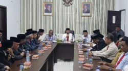 Pemkab Mubar Pusatkan Salat Iduladha di Kelurahan Konawe 14 Pemkab Mubar Pusatkan Salat Iduladha di Kelurahan Konawe