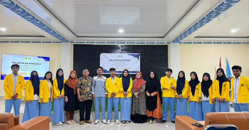 Pengurus HMPS S-1 Farmasi UMW Periode 2025-2026 Resmi Dilantik