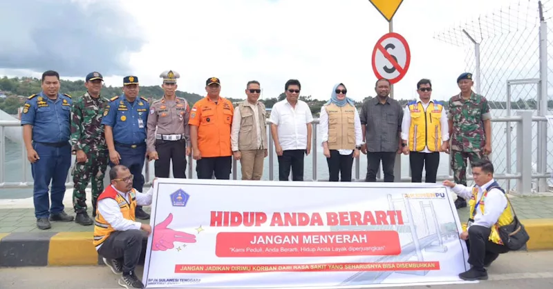 Marak Aksi Lompat dari Atas Jembatan Teluk Kendari, Pemkot Ambil Langkah Darurat 1 Marak Aksi Lompat dari Atas Jembatan Teluk Kendari, Pemkot Ambil Langkah Darurat