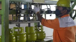 Pertamina Patra Niaga Salurkan Tambahan LPG 3 Kg di Sulawesi Jelang Libur Panjang 12 Pertamina Patra Niaga Salurkan Tambahan LPG 3 Kg di Sulawesi Jelang Libur Panjang