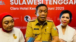 Wakil Gubernur Soroti Kesehatan Mental Milenial Usai Insiden di Jembatan Teluk Kendari 7 Wakil Gubernur Soroti Kesehatan Mental Milenial Usai Insiden di Jembatan Teluk Kendari