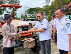 Anggota DPR RI Jaelani dan Pemda Konawe Kolaborasi Serahkan Alsintan untuk Dorong Swasembada Pangan