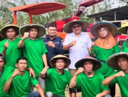 Modernisasi Pertanian di Konsel, Jaelani Serahkan Mesin Tanam Padi hingga Traktor