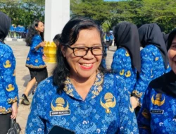 22 Tahun Mengabdi, Ibu Ini Akhirnya Diangkat Jadi PPPK oleh Pemprov Sultra Jelang Pensiun