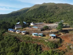 Daya Tarik “Negeri di Awan”: Plaza Tangkeno hingga Mata Air Emas yang Disakralkan