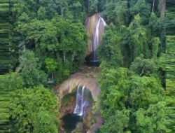 Kisah Cinta Abadi di Balik Kemegahan Air Terjun Tumburano