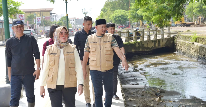 Wali Kota Kendari Instruksikan Pemantauan Intensif Hadapi Banjir, Longsor, dan Pohon Tumbang