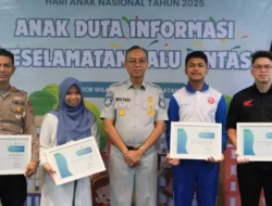 Komitmen Edukasi Keselamatan Lalu Lintas, Asmo Sulsel Terima Penghargaan dari Jasa Raharja