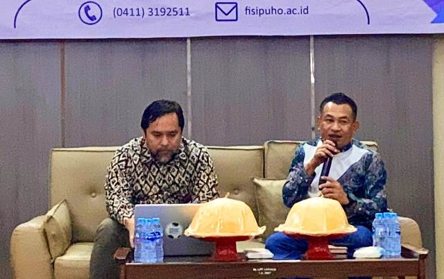 Jurnalisme dan Industri Keuangan di Era Digital Dibahas di Pelantikan AMSI Sultra 3 Jurnalisme dan Industri Keuangan di Era Digital Dibahas di Pelantikan AMSI Sultra