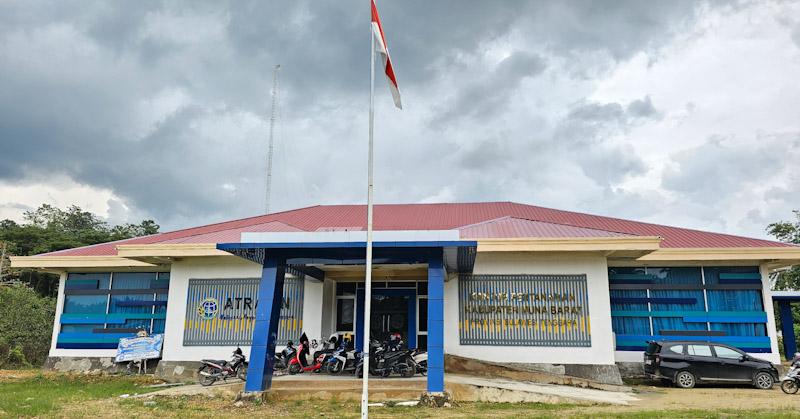 BPN Mubar Tahan 15 Sertifikat Tanah di Lahan Sengketa, Diduga atas Nama Keluarga Kades Kasimpa 1 BPN Mubar Tahan 15 Sertifikat Tanah di Lahan Sengketa, Diduga atas Nama Keluarga Kades Kasimpa