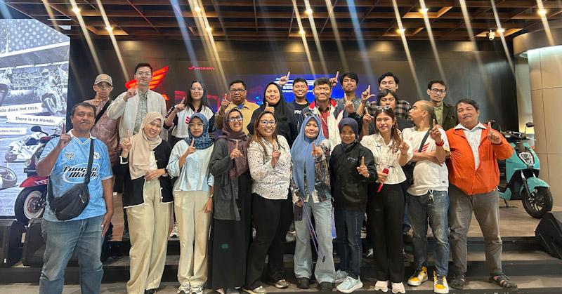 Astra Motor Xperience Centre Rayakan Anniversary Pertama, Hadirkan Aktivitas Seru hingga Promo Spesial 1 BPN Mubar Tahan 15 Sertifikat Tanah di Lahan Sengketa, Diduga atas Nama Keluarga Kades Kasimpa