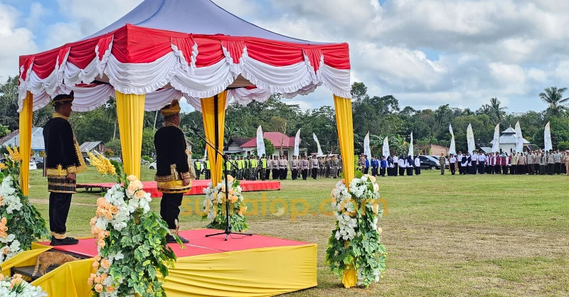 Pemkab Muna Barat Gelar Upacara HUT ke-11, Bupati La Ode Darwin Paparkan Capaian Strategis