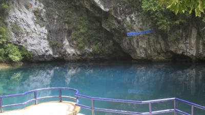Danau Biru Walasiho: Jejak Sang Putri Mokole di Karst Kolaka Utara