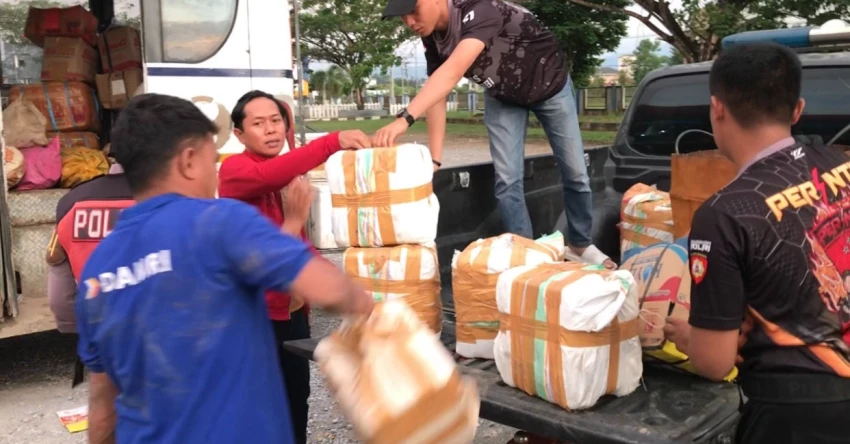 Penyelundupan Ratusan Liter Minuman Keras dari Muna ke Kendari Terungkap di Terminal Baruga