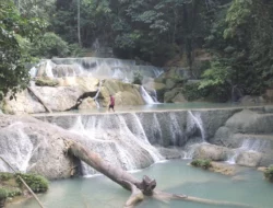 Air Terjun Moramo, Jejak Sungai Purba yang Menyimpan Mitos Para Bidadari