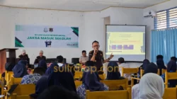 Kejari Muna Sosialisasikan Bahaya Narkoba dan Bullying Lewat Program Jaksa Masuk Sekolah di Mubar 14 Kejari Muna Sosialisasikan Bahaya Narkoba dan Bullying Lewat Program Jaksa Masuk Sekolah di Mubar