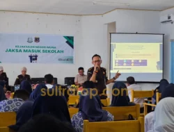 Kejari Muna Sosialisasikan Bahaya Narkoba dan Bullying Lewat Program Jaksa Masuk Sekolah di Mubar