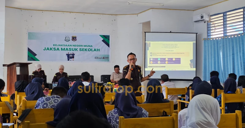 Kejari Muna Sosialisasikan Bahaya Narkoba dan Bullying Lewat Program Jaksa Masuk Sekolah di Mubar 1 Kejari Muna Sosialisasikan Bahaya Narkoba dan Bullying Lewat Program Jaksa Masuk Sekolah di Mubar