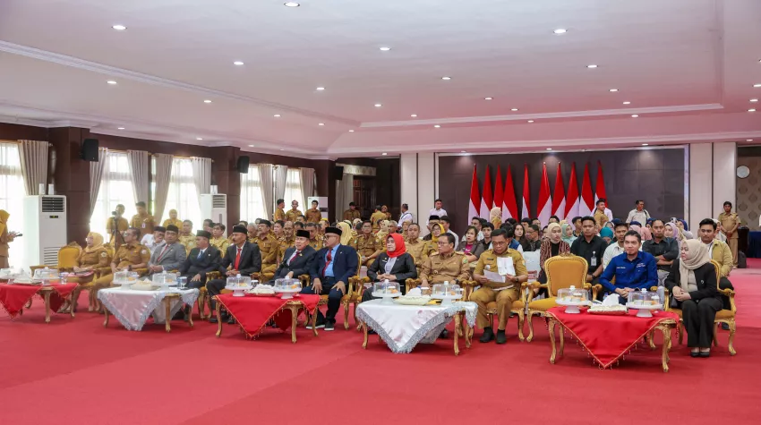 Perkuat Sinergi BUMD, Dirut BPR Bahteramas Kendari Hadiri Pelantikan Perumda Utama Sultra 3 Perkuat Sinergi BUMD, Dirut BPR Bahteramas Kendari Hadiri Pelantikan Perumda Utama Sultra