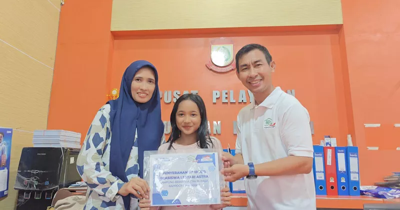 Astra Grup Makassar Salurkan Beasiswa Lestari untuk Anak SD dan SMP di Kampung Berseri Astra 1 Astra Grup Makassar Salurkan Beasiswa Lestari untuk Anak SD dan SMP di Kampung Berseri Astra