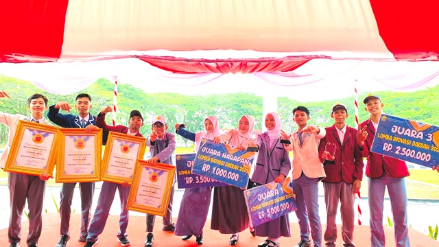 SMAN 03 Bombana Juara 1 Lomba Inovasi Daerah Provinsi Sultra dengan Sabun Ekstrak Bunga Tahi Ayam 3 SMAN 03 Bombana Juara 1 Lomba Inovasi Daerah Provinsi Sultra dengan Sabun Ekstrak Bunga Tahi Ayam