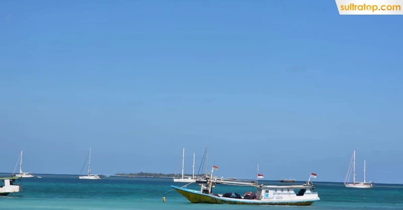 Sail to Indonesia di Wakatobi, Kapal-kapal Mancanegara Disambut Pengamanan Ketat Polisi 1 Sail to Indonesia di Wakatobi, Kapal-kapal Mancanegara Disambut Pengamanan Ketat Polisi