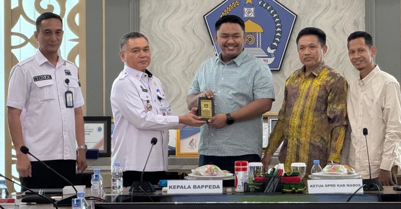 Pemkot Kendari Bagikan Pengalaman Penyusunan RPJMD kepada DPRD Maros 1 Pemkot Kendari Bagikan Pengalaman Penyusunan RPJMD kepada DPRD Maros