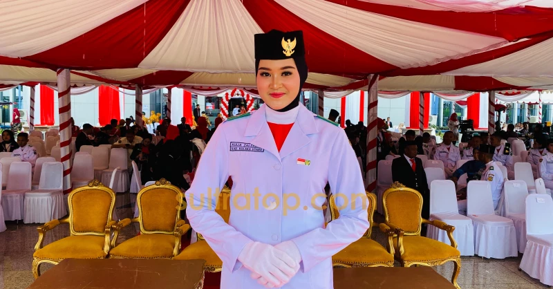 Siswi SMAN 5 Kendari dan SMKN 5 Kolut Jadi Pembawa Baki Paskibraka Tingkat Provinsi 4 Siswi SMAN 5 Kendari dan SMKN 5 Kolut Jadi Pembawa Baki Paskibraka Tingkat Provinsi