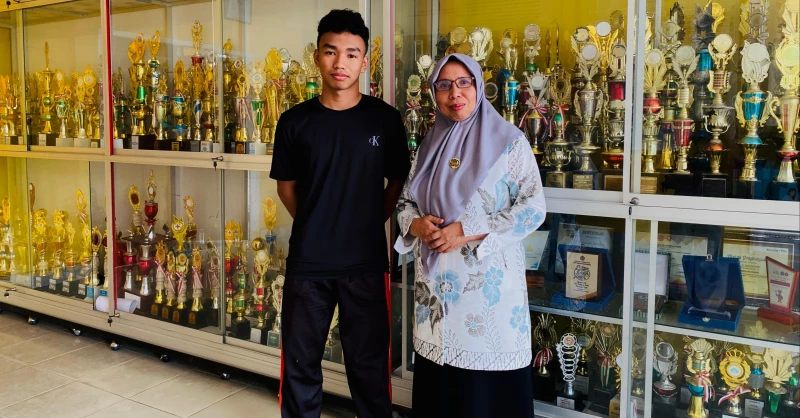 Bangga! Siswa SMAN 2 Kendari Wakili Indonesia di International Youth Exchange Singapore-Malaysia 2025 4 Bangga! Siswa SMAN 2 Kendari Wakili Indonesia di International Youth Exchange Singapore-Malaysia 2025