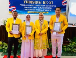 FIIKES Universitas Mandala Waluya Kendari Kukuhkan 3 Mahasiswa Terbaik Ber-IPK 4,0 dan 3,96