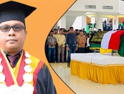 Jenazah Prof. Armid Disemayamkan di Auditorium Mokodompit, UHO Berduka