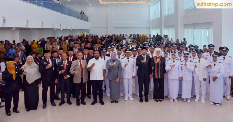 Wali Kota Kendari Lantik Puluhan Lurah, Ingatkan Jabatan Bukan Hadiah
