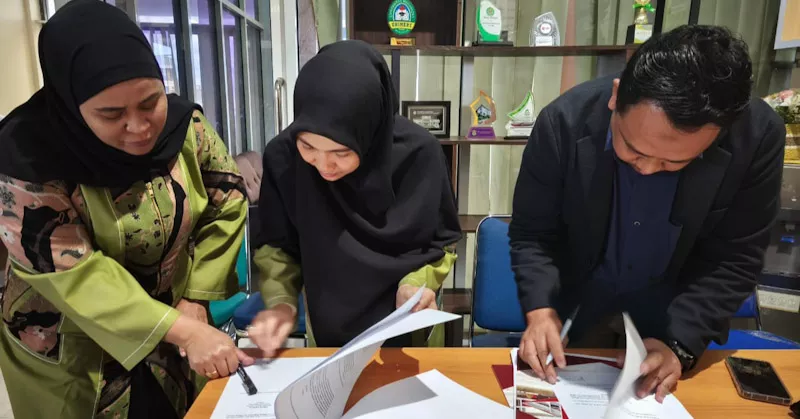 FIIKES UMW Kendari dan FIKES Unsulbar Teken MoU Tingkatkan Mutu SDM Kesehatan 3 FIIKES UMW Kendari dan FIKES Unsulbar Teken MoU Tingkatkan Mutu SDM Kesehatan
